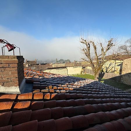Gite Du Chateau De Treffort Treffort  Eksteriør bilde